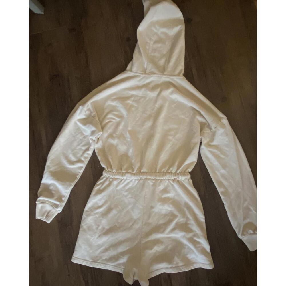 Le Lis  Hoodie jumpsuit - Cozy & Stylish Small - Picture 2 of 5